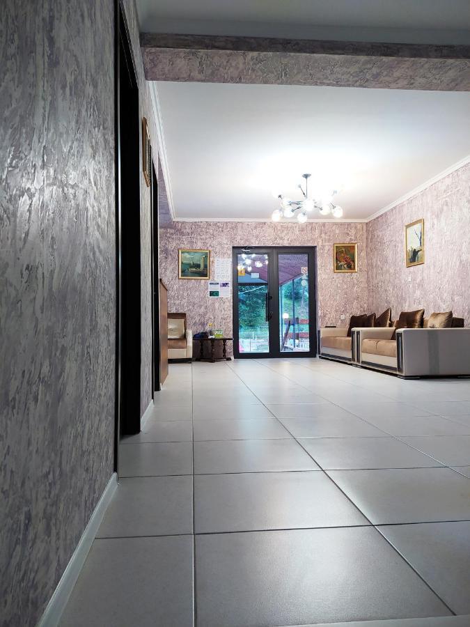 Hotel White Mountains • Თეთრი Მთები Mestia Ngoại thất bức ảnh