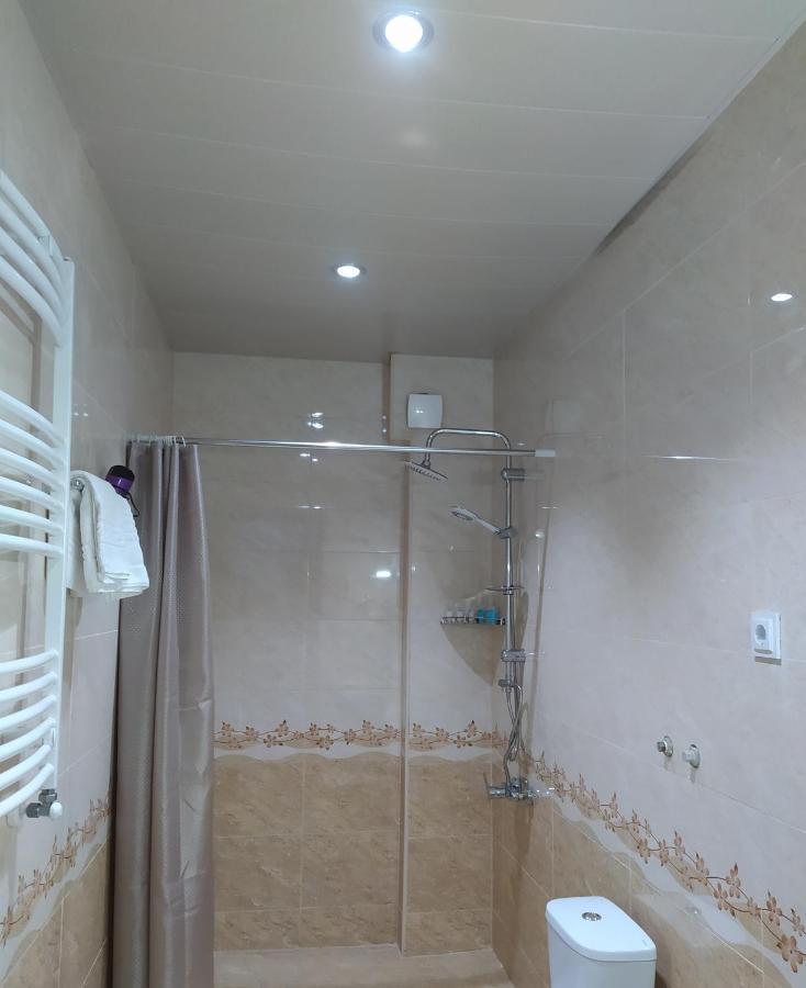 Hotel White Mountains • Თეთრი Მთები Mestia Ngoại thất bức ảnh
