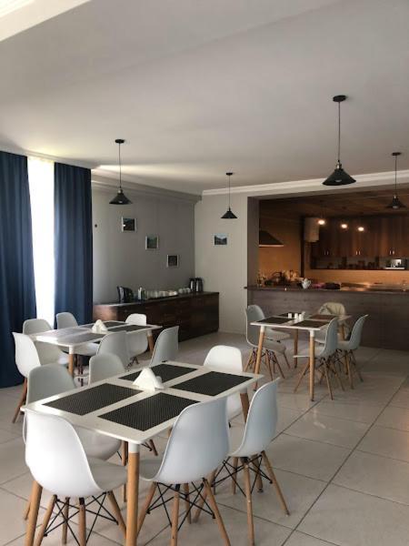 Hotel White Mountains • Თეთრი Მთები Mestia Ngoại thất bức ảnh